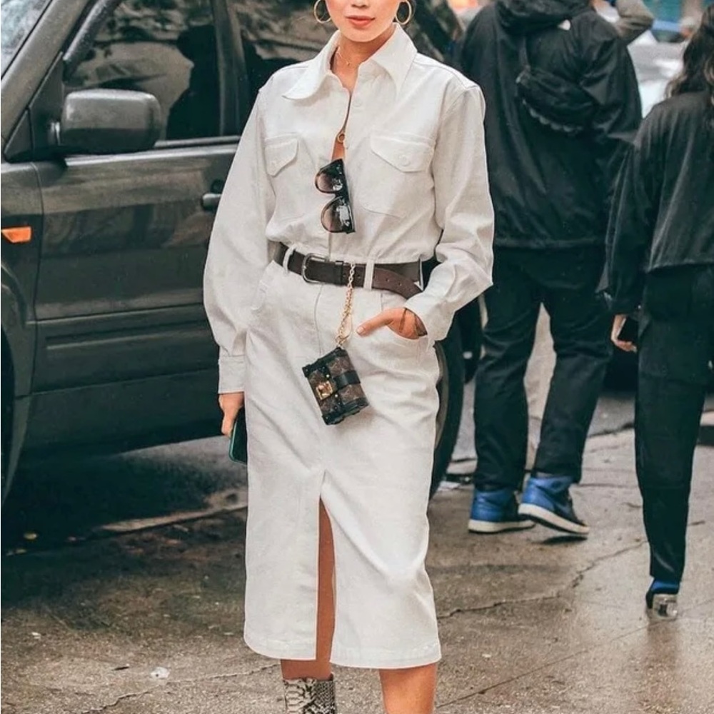 Rare Runway Essential Mini Trunk Bag